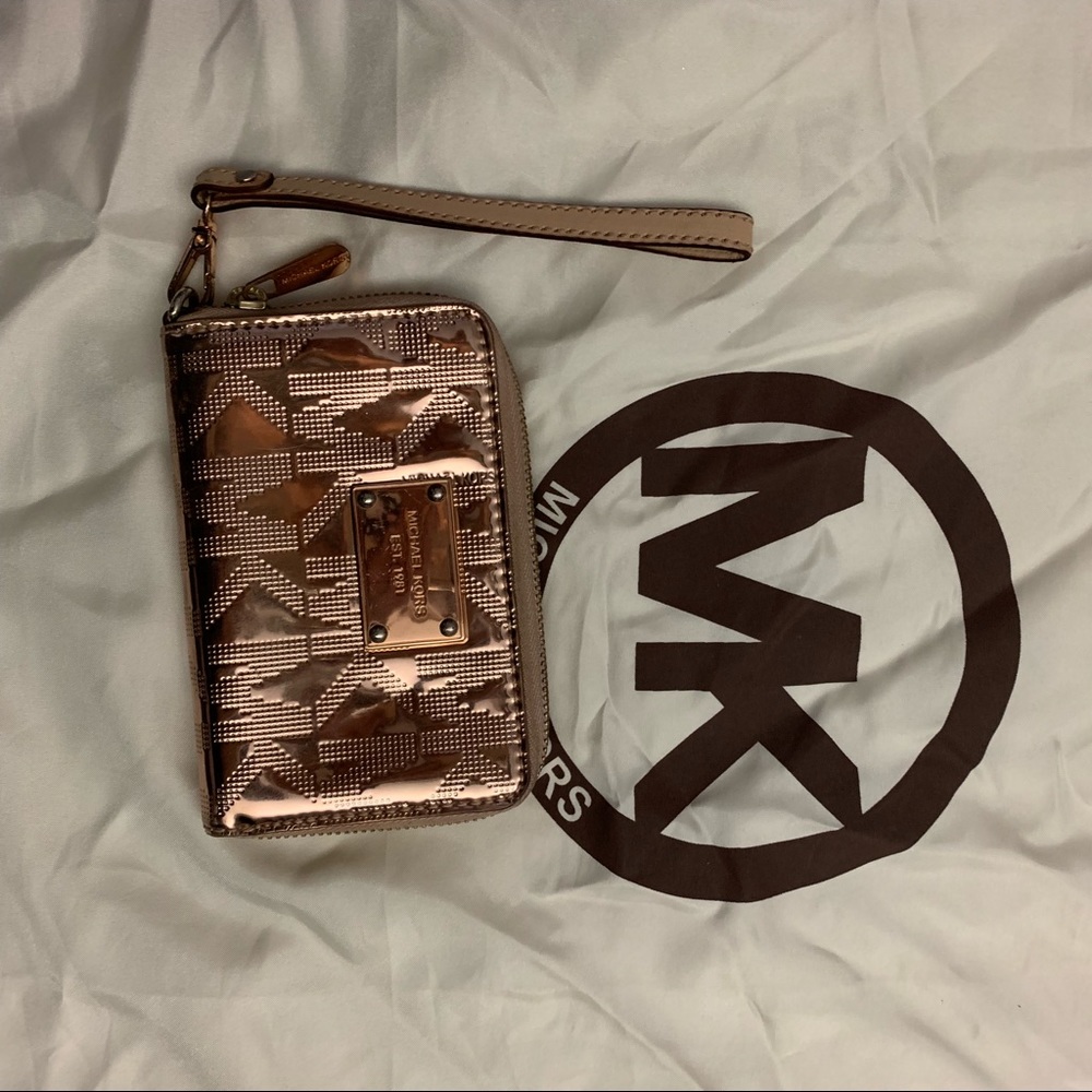 Michael Kors Wristlet